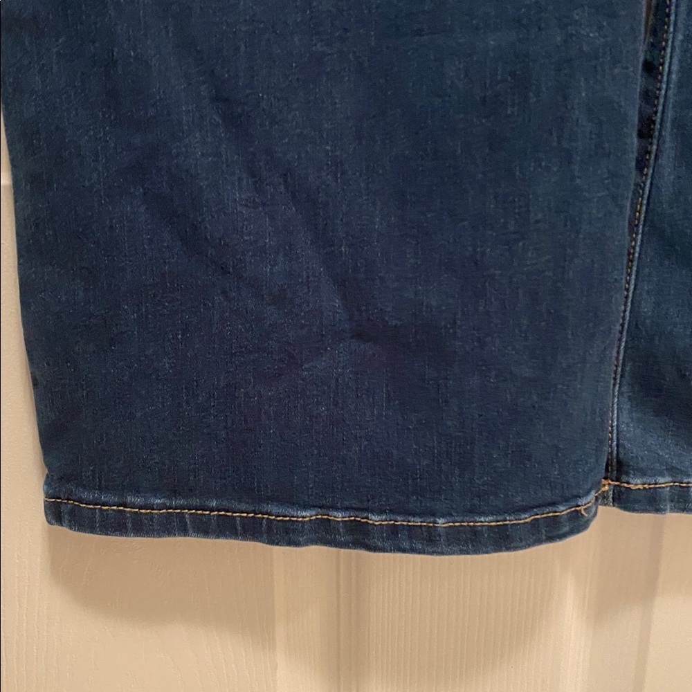 Soho New York & Company Curvy Bootcut Jeans…size 18 Tall - Picture 3 of 6